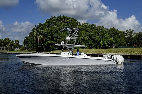 41-ft-Bahama-2022-41 Open CC-REEF BUM Coral Gables Florida United States  yacht for sale