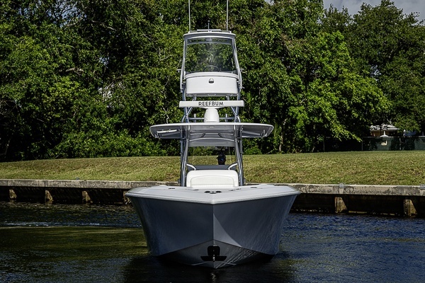 2022 Bahama 41