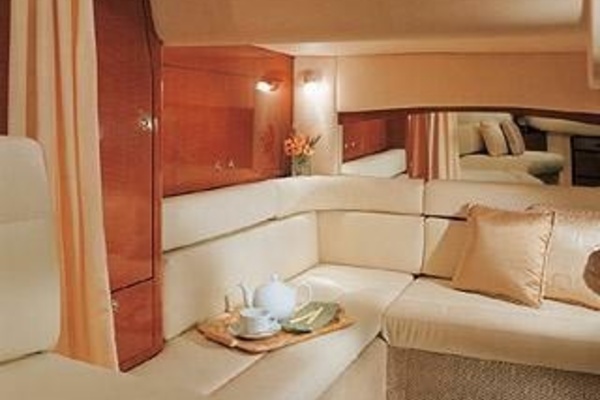 The Beach House 34ft Sea Ray Yacht For Sale