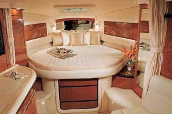 The Beach House 34ft Sea Ray Yacht For Sale