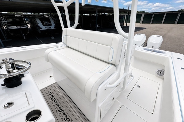 2023 SeaHunter 33