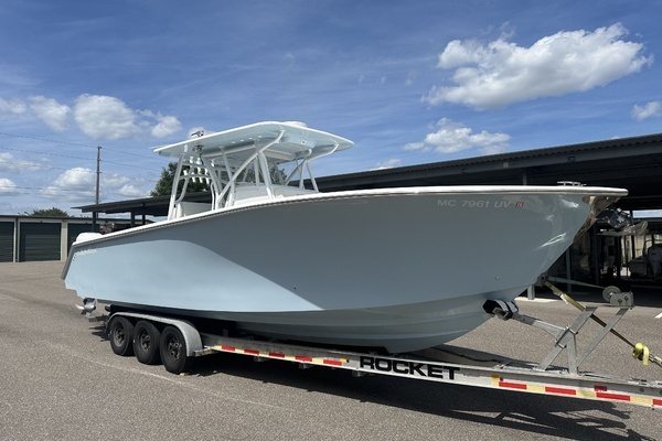 2023 SeaHunter 33