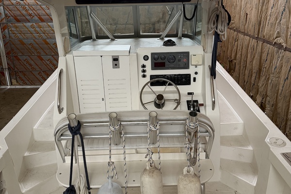 Photo of the 1999 True World Marine TE286 "Morning Glory"