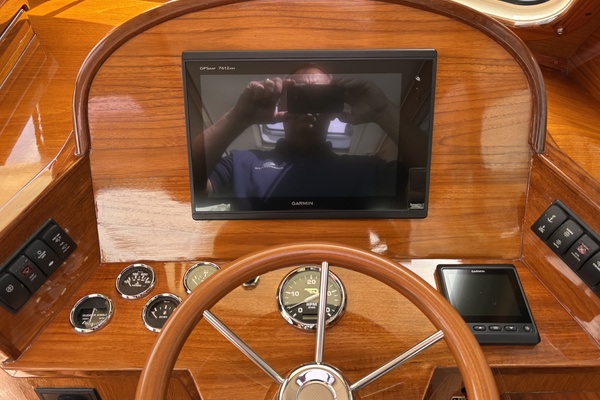 Sassy 36ft Hinckley Yacht For Sale