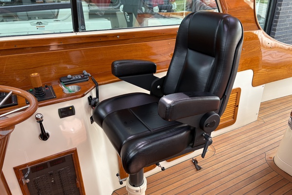 Sassy 36ft Hinckley Yacht For Sale