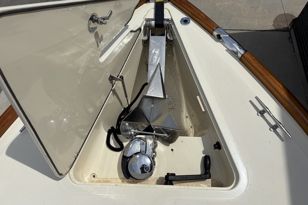 Sassy 36ft Hinckley Yacht For Sale