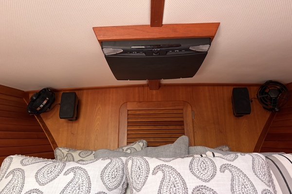 Sassy 36ft Hinckley Yacht For Sale