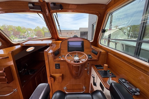 Sassy 36ft Hinckley Yacht For Sale