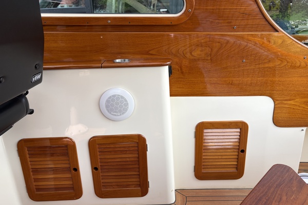 Sassy 36ft Hinckley Yacht For Sale
