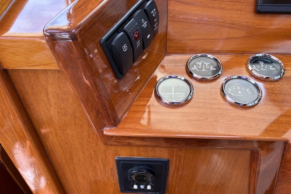 Sassy 36ft Hinckley Yacht For Sale