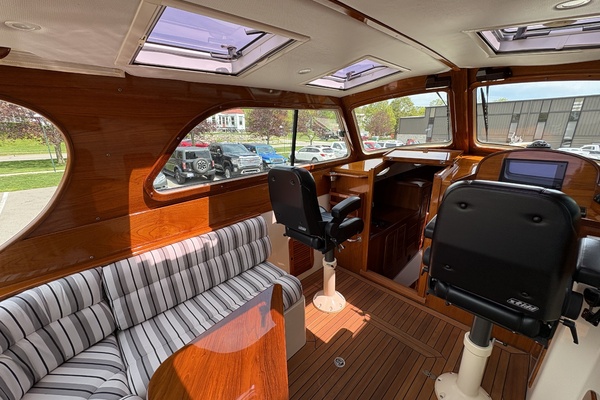 Sassy 36ft Hinckley Yacht For Sale