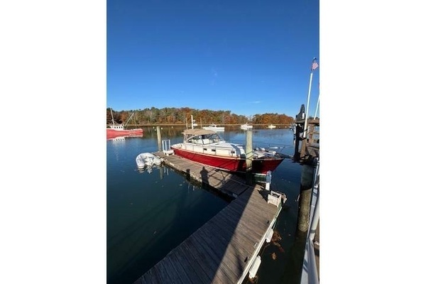 1998 Grand Banks 38