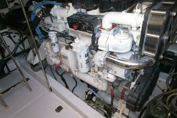 2003 Tiara Yachts 52