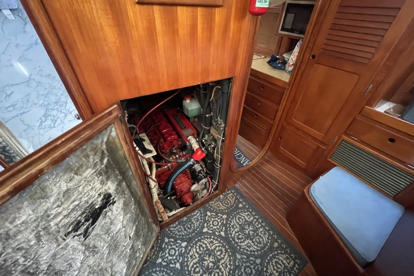 1981 Bristol 41.1cc Westerbeke