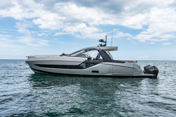 QUATTRO CAVALLI 47ft Azimut Yacht For Sale