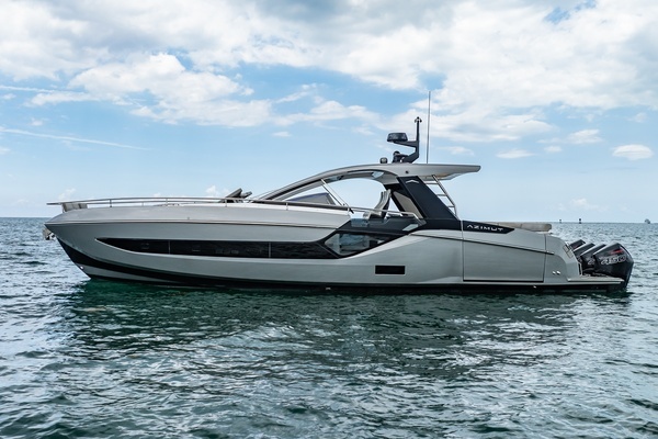 47-ft-Azimut-2021-VERVE 47-QUATTRO CAVALLI-Miami Beach Florida United States yacht for sale