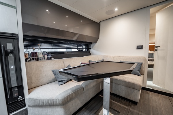 Azimut VERVE 47 Yacht For Sale