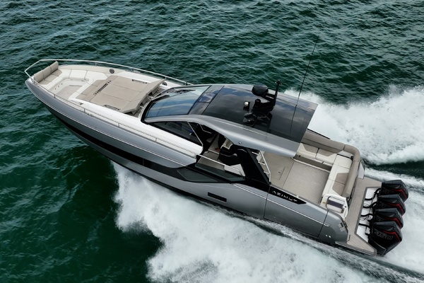 QUATTRO CAVALLI 47ft Azimut Yacht For Sale