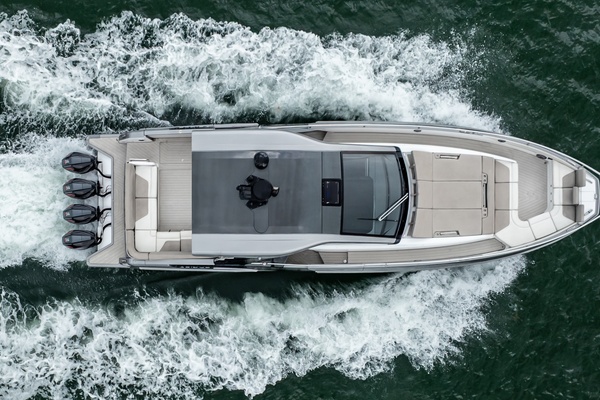 QUATTRO CAVALLI 47ft Azimut Yacht For Sale