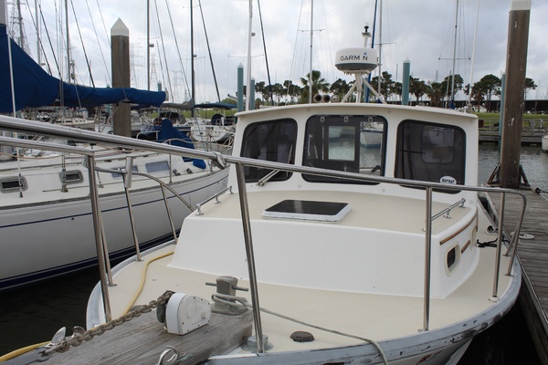 SOUTHPAW 31ft Duffy Yacht For Sale