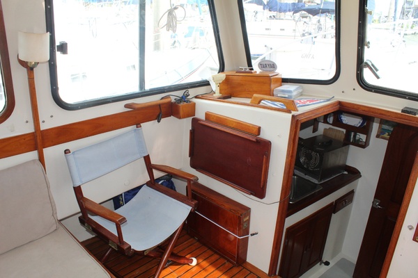 SOUTHPAW 31ft Duffy Yacht For Sale