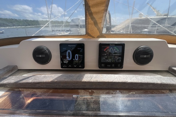 Trotter 37ft Rustler Yacht For Sale