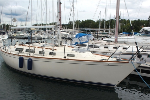 34ft Sabre Yacht For Sale