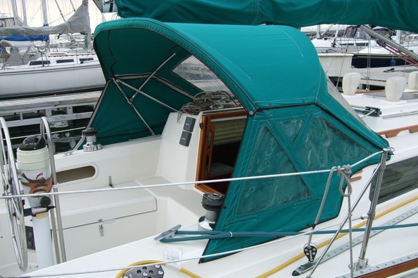 34ft Sabre Yacht For Sale