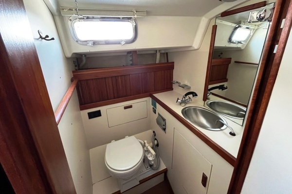 34ft Sabre Yacht For Sale