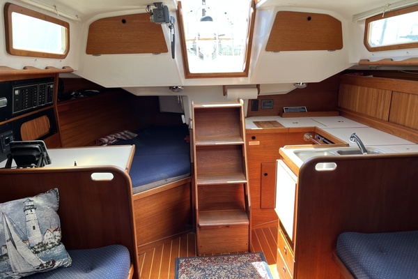 34ft Sabre Yacht For Sale
