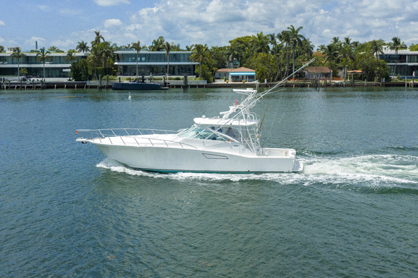 45-ft-Cabo-2000-45 EXPRESS- Miami Florida United States  yacht for sale