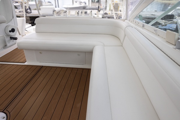 Cabo 45 EXPRESS Yacht For Sale