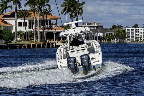 2021 Cobia 32