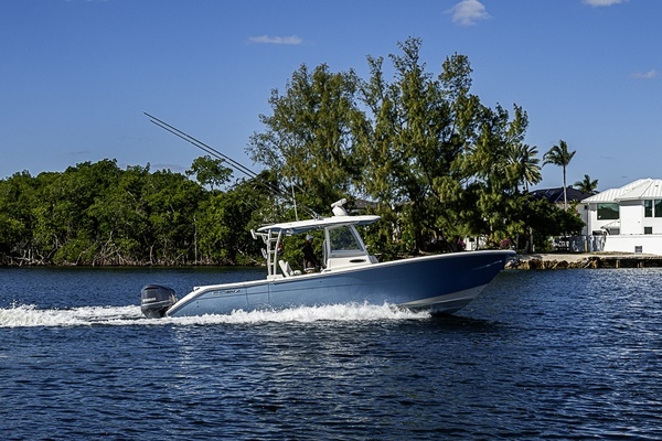 2021 Cobia 32