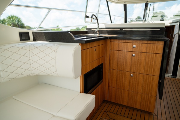 36ft Marex Yacht For Sale
