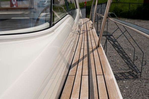 36ft Marex Yacht For Sale