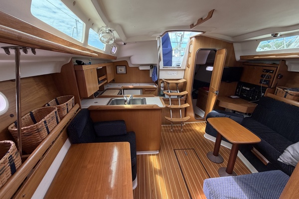 Nautilus 35ft Catalina Yacht For Sale
