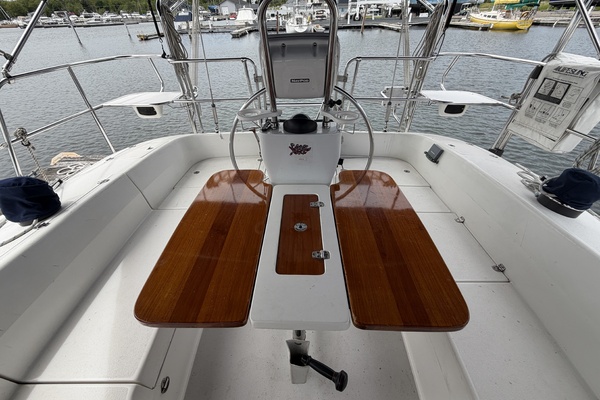 Nautilus 35ft Catalina Yacht For Sale