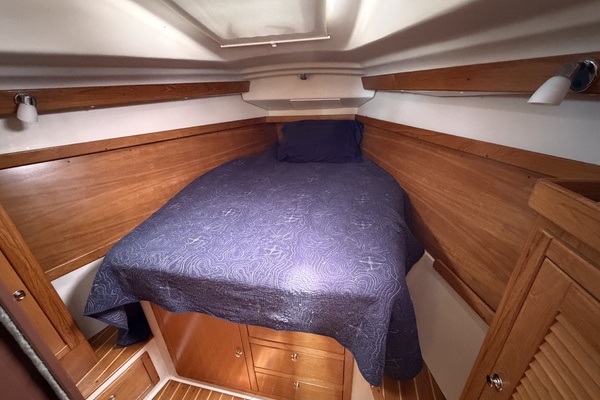 Nautilus 35ft Catalina Yacht For Sale