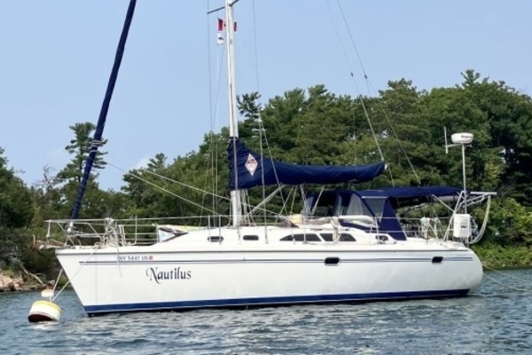 35-ft-Catalina-2004-Catalina 350-Nautilus Sodus Point New York United States  yacht for sale