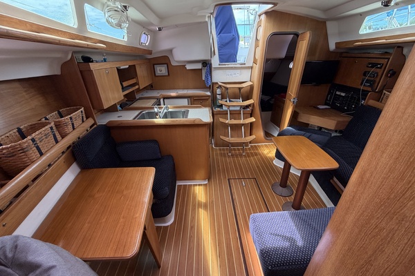 Nautilus 35ft Catalina Yacht For Sale