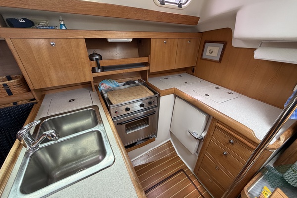 Nautilus 35ft Catalina Yacht For Sale