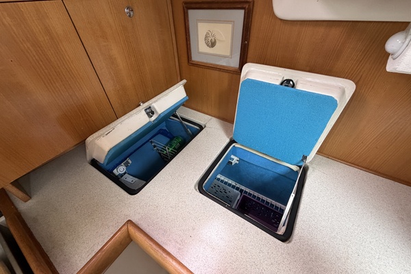Nautilus 35ft Catalina Yacht For Sale