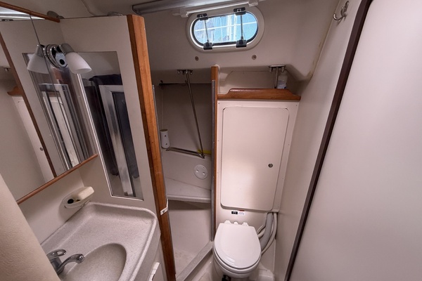 Nautilus 35ft Catalina Yacht For Sale