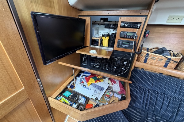 Nautilus 35ft Catalina Yacht For Sale