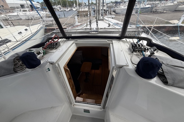 Nautilus 35ft Catalina Yacht For Sale