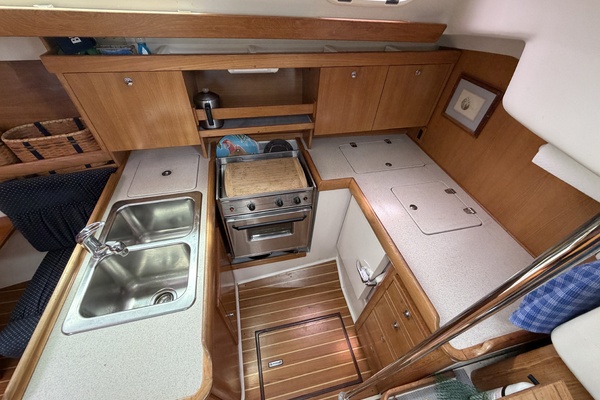 Nautilus 35ft Catalina Yacht For Sale