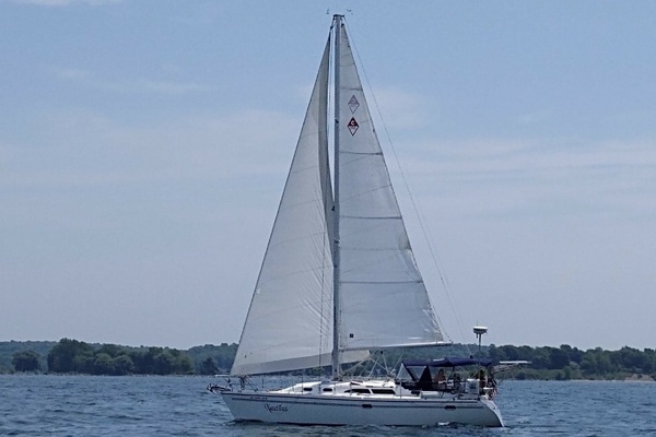 Nautilus 35ft Catalina Yacht For Sale