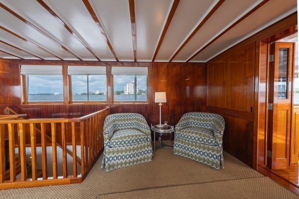 INNISFAIL 91ft Mathis Trumpy Yacht For Sale