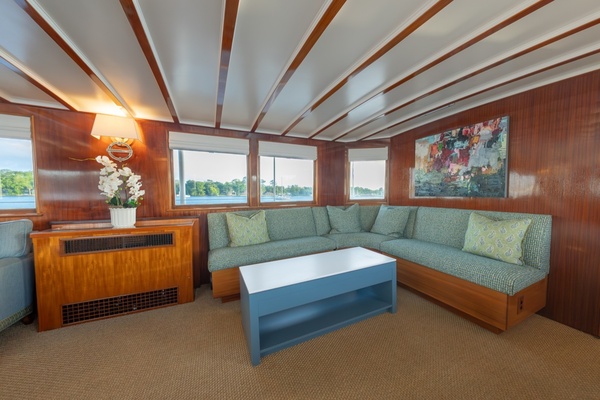 INNISFAIL 91ft Mathis Trumpy Yacht For Sale